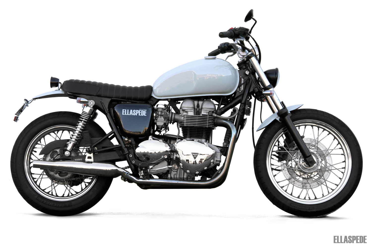 EB250 – 2001 Triumph Bonneville T100 image